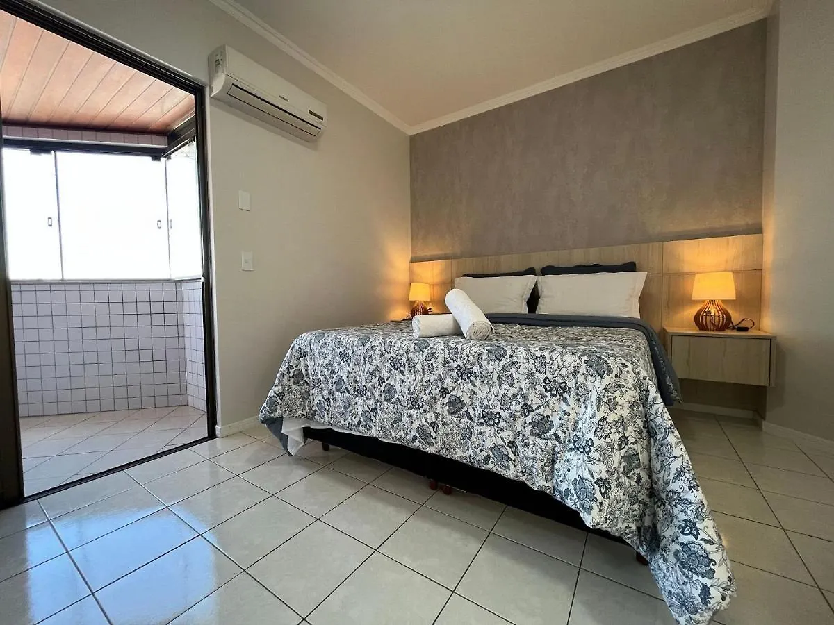 Ct01- Vista Mar| Telas Protecao| Churrasq, Garagem Balneário Camboriú アパート